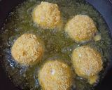 Foto langkah ke 4 dari resep Chicken Cordon Bleu Bites.