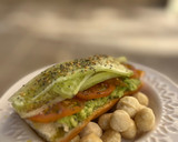 Foto del paso 5 de la receta: Tostada vegetal para desayunar