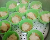Foto langkah ke 6 dari resep Bakpia Kukus Isi Vla Tape Singkong.