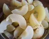 A picture of step 4 of Amla pickle in mustard oil.