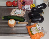 Foto del paso 1 de la receta: Berenjenas rellenas de verdura, champiñones y carne picada bajas en calorías - Receta propia