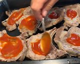 Foto del paso 3 de la receta: Chuletas, tomate y queso gratinado