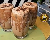 A picture of step 2 of Cold Chocolate Drink With Gond Katira A Healthy Summer Treat.