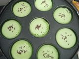 Kue cubit pandan