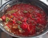 Foto del paso 5 de la receta Calamares en salsa sin ajo con arroz tres delicias