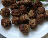 "Vadász" gombóc spagettivel recept fázis 1 fotója