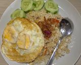 Foto langkah ke 4 dari resep Nasi goreng putih simple enak.