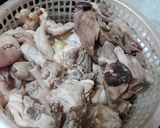 Foto langkah ke 1 dari resep Ayam goreng Bumbu tetap empuk walau dingin.
