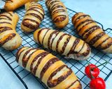 Foto langkah ke 8 dari resep Filipino Choco Bread.