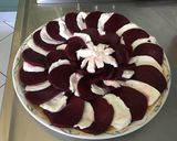 Une image de l'étape 4 de Salade de betteraves rouges et mozzarella di buffala aux cacahuètes et citron confit.