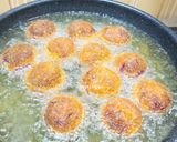 Foto langkah ke 5 dari resep Bola Ubi Ungu Isi Coklat.