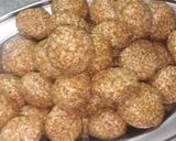 તલ લાડુ (Til Ladoo Recipe In Gujarati) રેસીપી સ્ટેપ4ફોટો