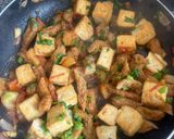 Hình bước làm 6 của món Đậu Phụ Và Chả Chay Sốt Cà Chua