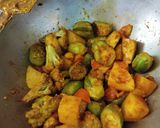 পটল ও সব্জী দিয়ে মাছের ঝাল(Potol,sobji diye mach er jhal recipe in Bengali) রেসিপির ধাপ 5 ছবি