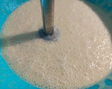 Foto del paso 4 de la receta: Bizcocho de toda la vida de yogur (con manzana)