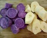 Foto langkah ke 2 dari resep Kolak Pisang Ubi Ungu.