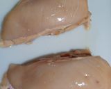 A picture of step 1 of Creamy steak.