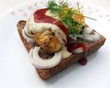 A picture of step 3 of Egg Burger Sandwich.