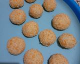 Foto langkah ke 6 dari resep Roti goreng isi strawberry.
