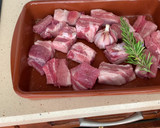 Foto del paso 2 de la receta: Costillas al horno con cerveza