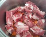 Foto del paso 2 de la receta Estofado de costillas de cerdo