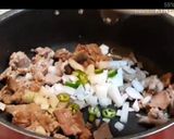 Foto del paso 2 de la receta: Bistec ala mexicana con papas