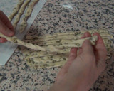 Foto del paso 10 de la receta: ⭐ Palitos de pan crujientes con semillas - Grissini 👌😊