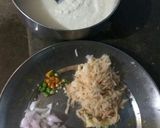 A picture of step 1 of Semolina chilla.