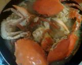 Foto langkah ke 4 dari resep Kepiting saos mentega.