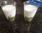 A picture of step 2 of Tri-colour fruit vanilla pudding.