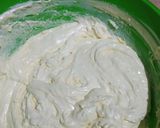 Foto langkah ke 4 dari resep Bolu Panggang Simple.