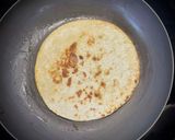 Foto del paso 2 de la receta Tacos de salmón marinado con mango y aguacate a los frutos rojos