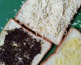 Foto langkah ke 1 dari resep Roti Panggang Meises Keju.