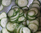 Foto del paso 1 de la receta: Pepino a la vinagreta