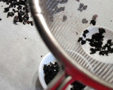 Foto del paso 6 de la receta: Polvo de aceituna negra