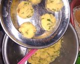 Foto langkah ke 4 dari resep Perkedel kentang.