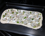 A picture of step 6 of Flatbread.