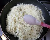 A picture of step 2 of Gobhi paratha.