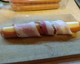 Baconbe tekert szilveszteri virsli recept fázis 3 fotója