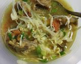 Foto langkah ke 9 dari resep Soto Ranjau.