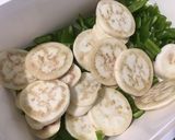 Une image de l'étape 5 de Gratin d'aubergines blanches aux deux poivrons, épices et parmesan.