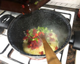Foto del paso 3 de la receta: Guiso de ajo patatas a lo pobre y a mi manera
