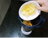 A picture of step 1 of Fresh peach juice 🥤.