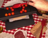 Foto del paso 4 de la receta: Cena suiza de Raclette de queso y patatas con hamburguesas al grill