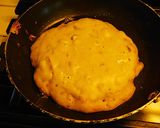 A picture of step 4 of Strawberry banana nutty pancake.