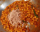 A picture of step 5 of Matar ko achaar (Nepali style with sesame and tamarind).