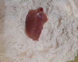 Foto langkah ke 2 dari resep Buttermilk Chicken.