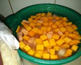 Foto del paso 1 de la receta: Guisito con carne de bondiola 😋# familiar