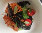 Une image de l'étape 8 de Gambas spaguetti a l'encre de seiche legumes d'été 🦐.