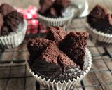 Foto langkah ke 5 dari resep Bolu Kukus Coklat Gluten Free (Eggless).